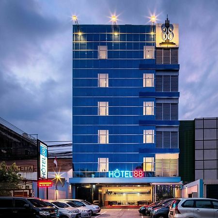 Hotel 88 Mangga Besar Raya 120 Jakarta By Wh Extérieur photo